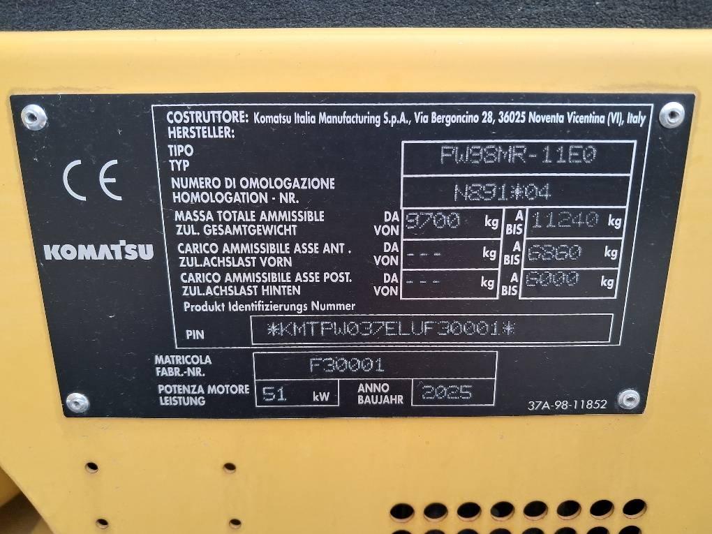 Komatsu PW98MR-11E0 Midigraafmachines 7t - 12t