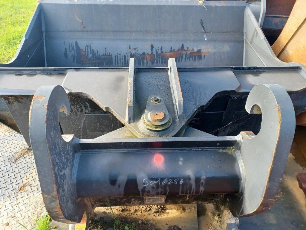 Eurosteel Inclining bucket Bakken
