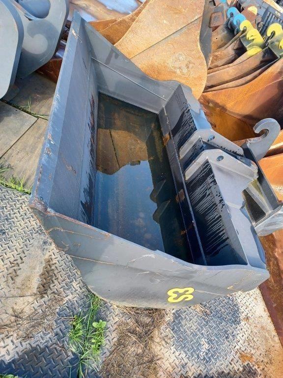 Eurosteel Inclining bucket Bakken