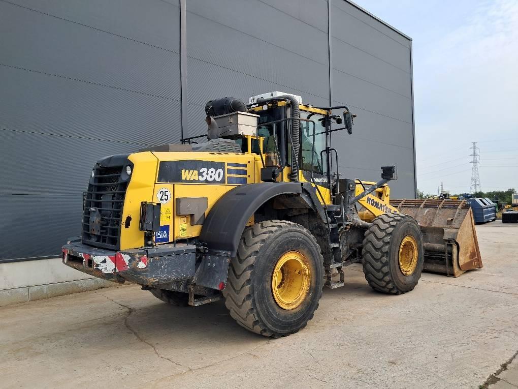 Komatsu WA380-8 High Lift Wielladers