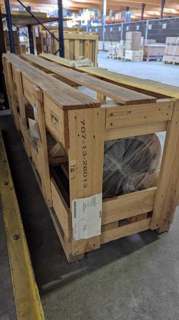 Komatsu WA 900-3 CYLINDER 707-13-26013 Hydraulics