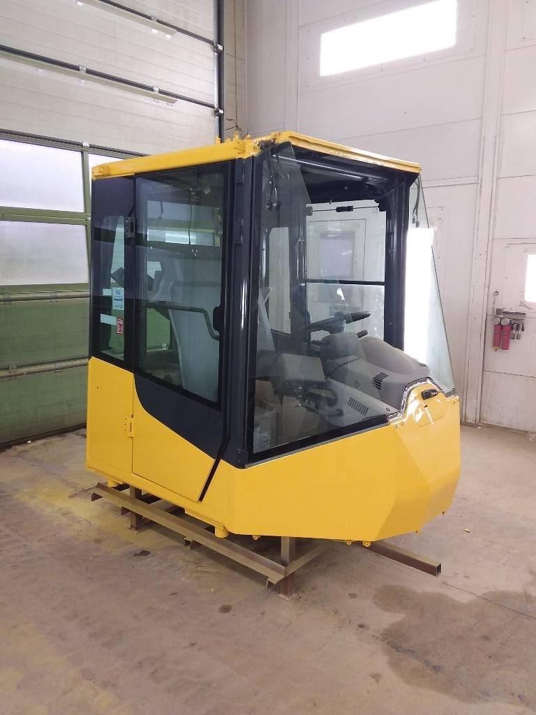 Komatsu WA500-7 Cabine Cabine en interieur