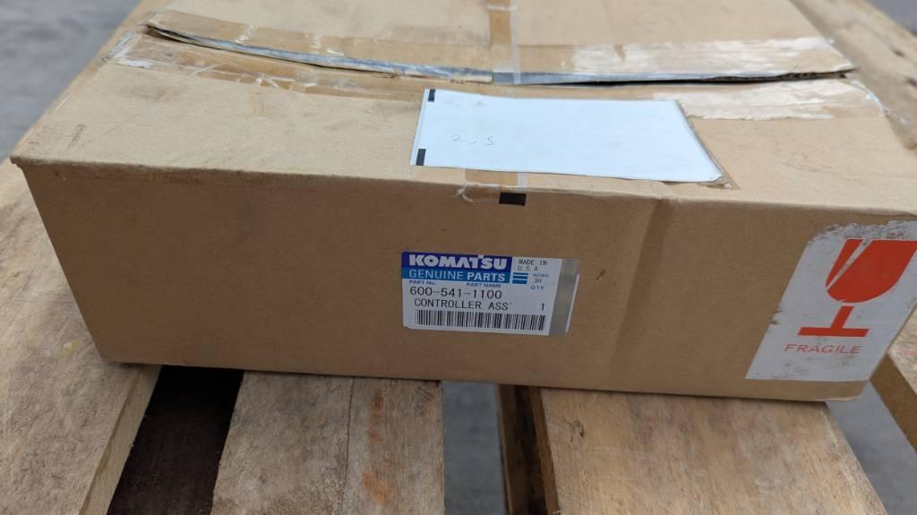 Komatsu PC490LC-11 CONTROLLER ASSY 600-541-1100 Electronics