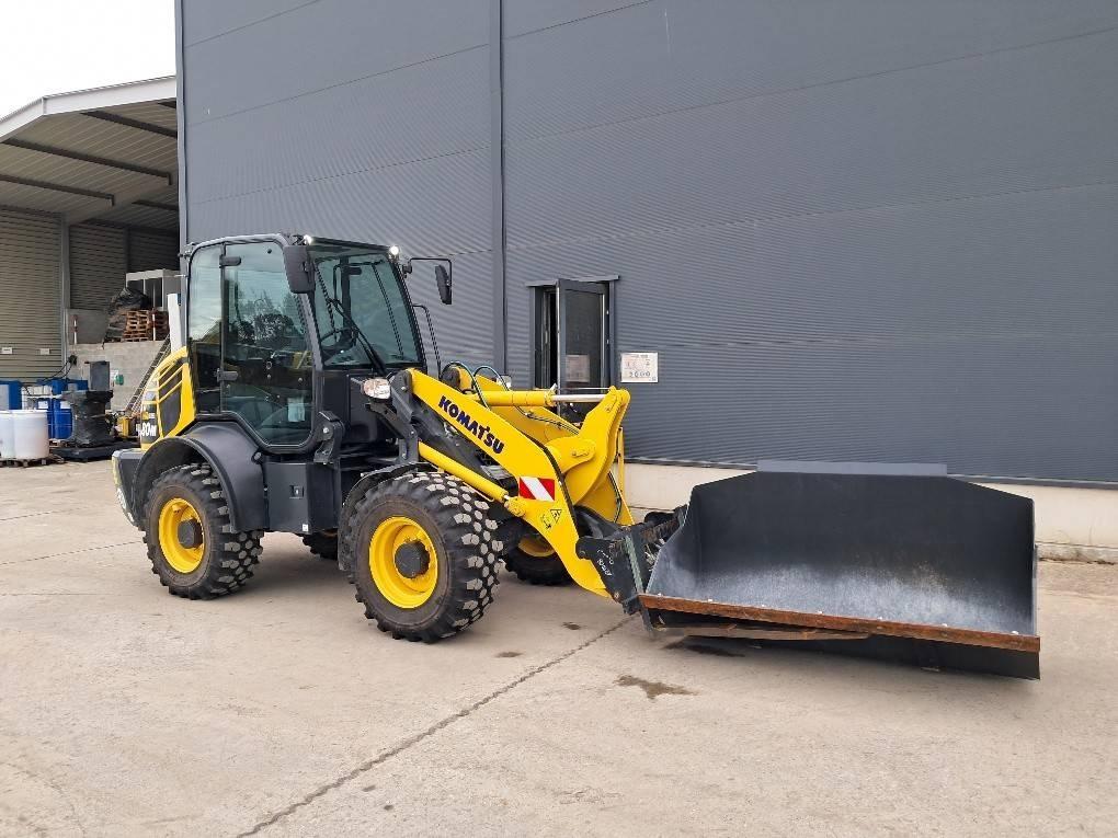 Komatsu WA80M-8E0 Wielladers