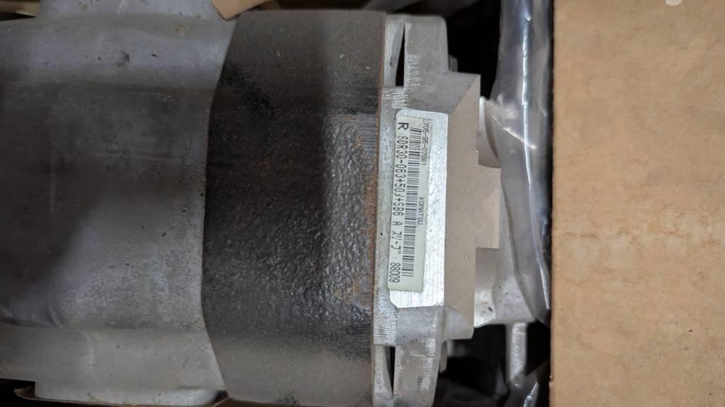 Komatsu HD405-7 - HYDRAULIC PUMP - 705-95-07081 Hydraulics