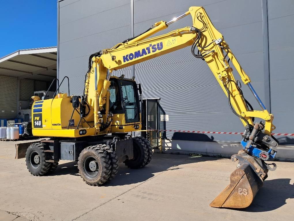 Komatsu PW148-10 Wielgraafmachines